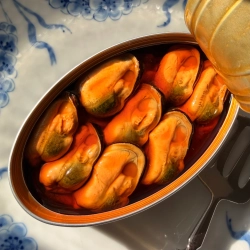 La Br�jula N� 24 Mejillones en Escabeche (12-16 styk)