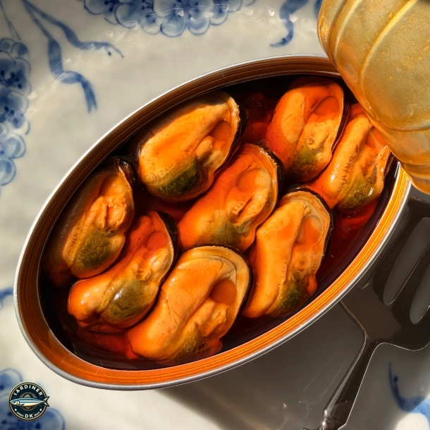 La Br�jula N� 24 Mejillones en Escabeche (12-16 styk)