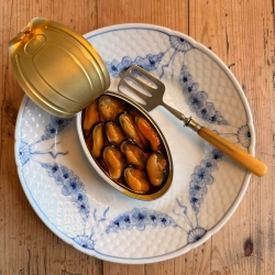 La Br�jula N� 131 Mejillones Picantes (16-20 styk)