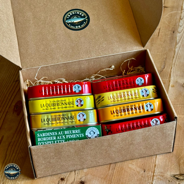 Smagekasse-2 med otte d�ser Sardines Mill�sim�es fra La Quiberonnaise